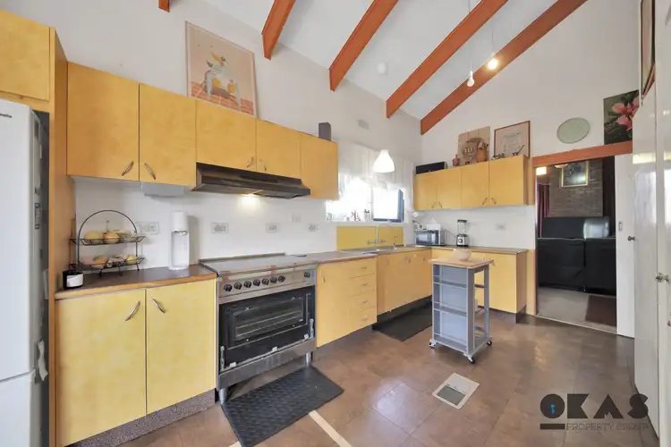 Fifth view of Homely house listing, 2 Edward Street, Deer Park VIC 3023