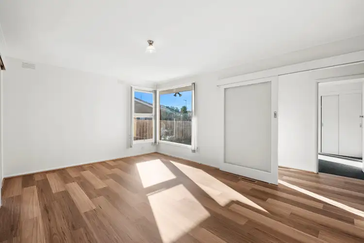 Second view of Homely house listing, 7 Englewood Court, Belmont VIC 3216