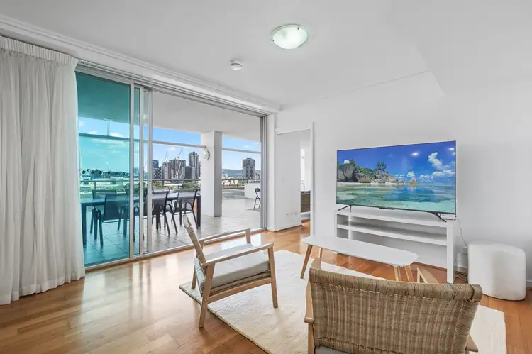 Third view of Homely apartment listing, 802/151 George Street, Brisbane City QLD 4000