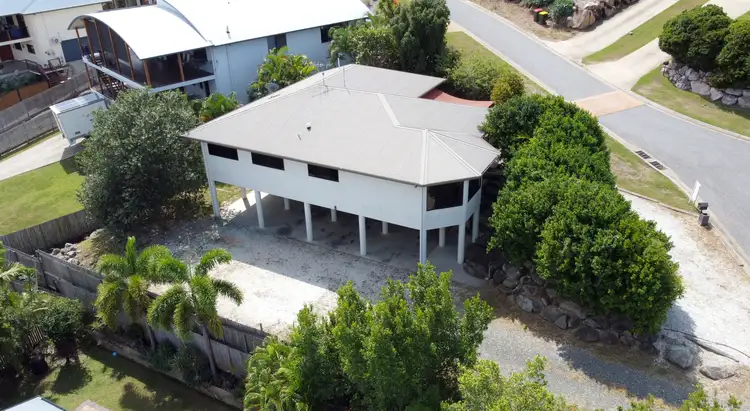 11 Cania Way, Clinton QLD 4680