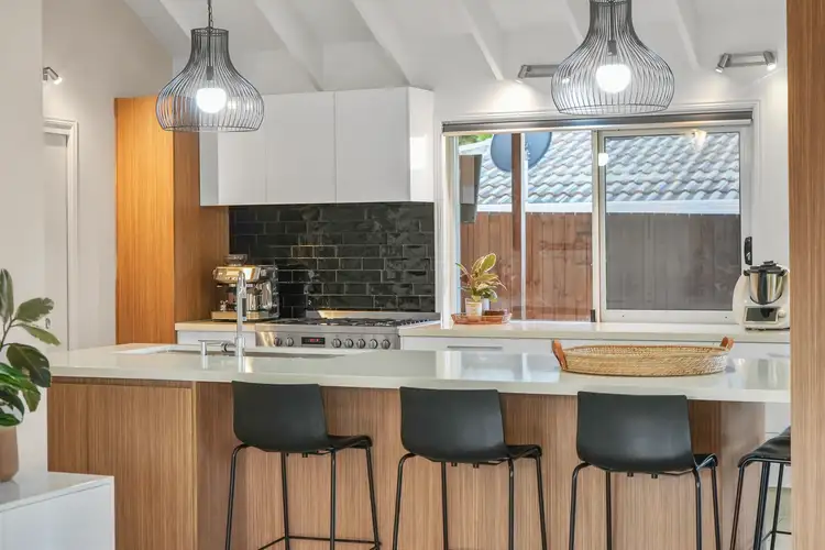 Fifth view of Homely house listing, 1 Tee Place, Arundel QLD 4214