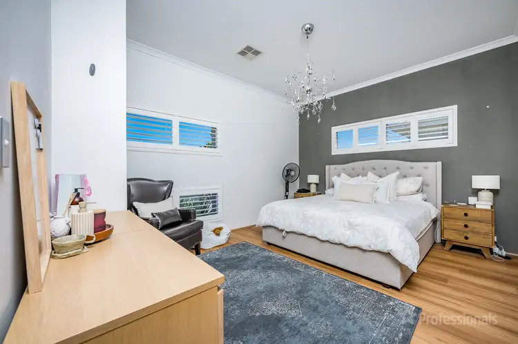 Second view of Homely house listing, 7 Tristan Way, Alkimos WA 6038