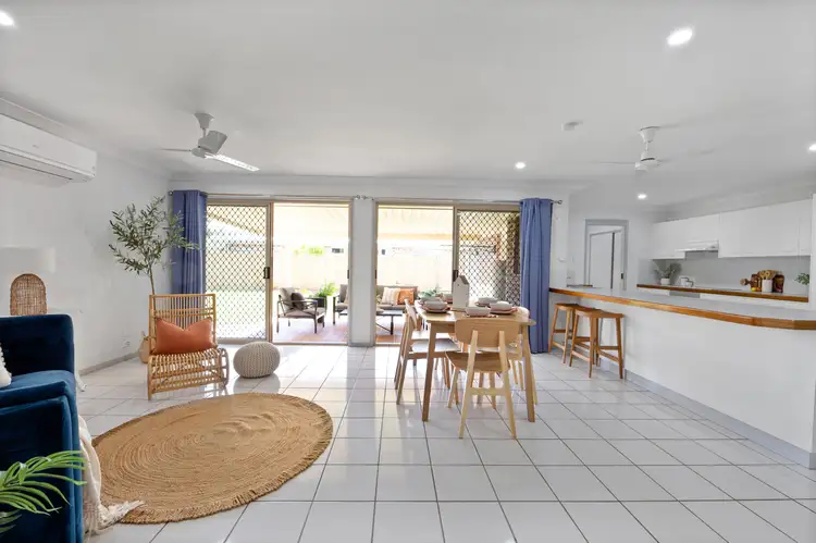 8 Dolphin Drive, Bucasia QLD 4750