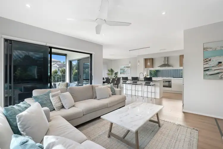 9 Riverina Court, Nerang QLD 4211