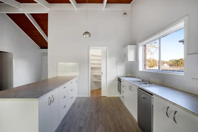 Fifth view of Homely house listing, 213 Church Street, Corowa NSW 2646