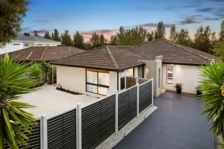 16 Valleyview Drive
