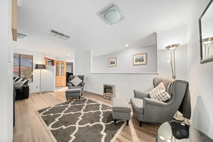 Fifth view of Homely house listing, 4 Iandra Loop, Carramar WA 6031