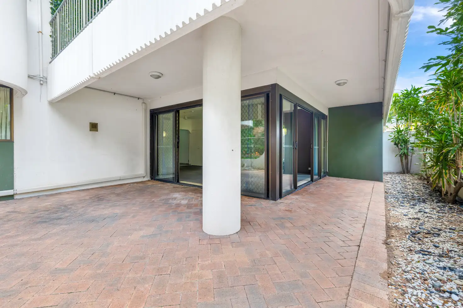 Main view of Homely apartment listing, 2/93 Smith Street, Darwin City NT 800