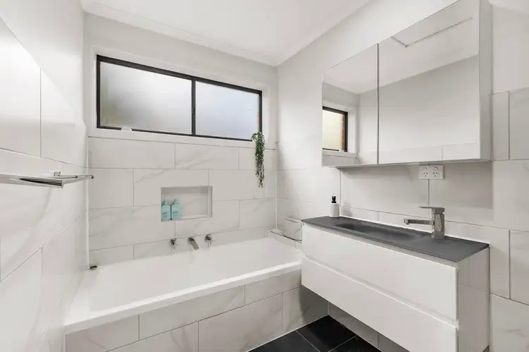 Sixth view of Homely unit listing, 10/93 Martins Lane, Viewbank VIC 3084