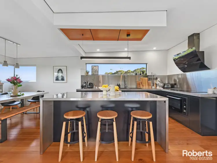 15 Freshwater Street, Beaumaris TAS 7215