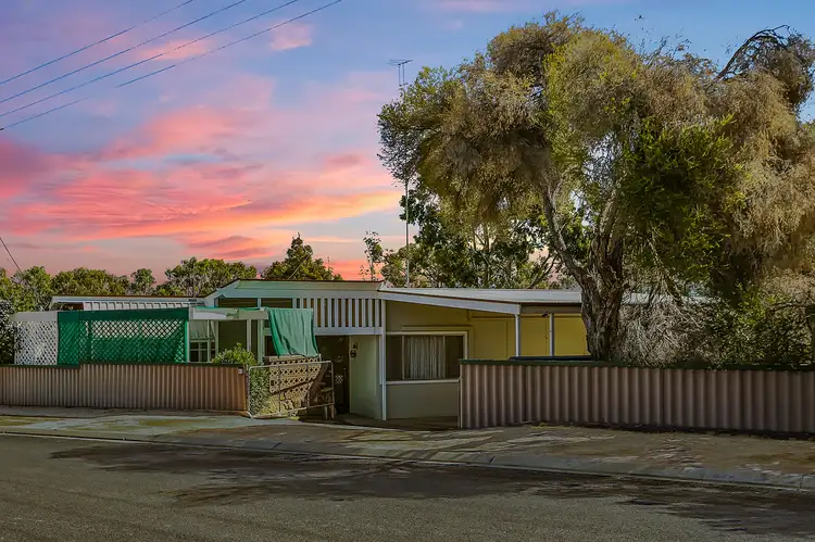 13 Sherwood Ave, Loxton SA 5333