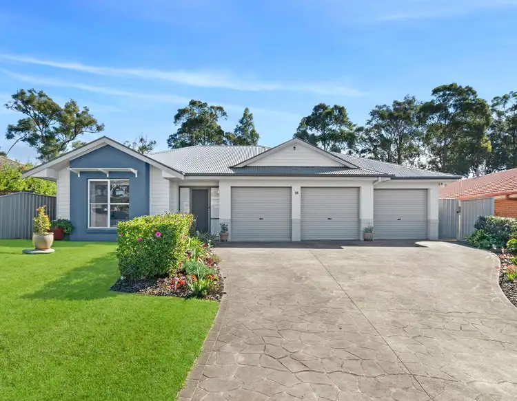 18 Freycinet Drive, Sunshine Bay NSW 2536