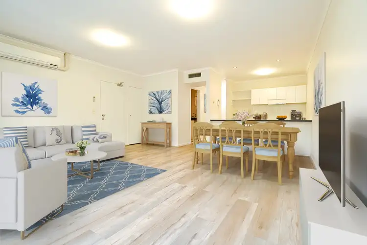 Third view of Homely apartment listing, 4/104 Coventry Street, Southbank VIC 3006