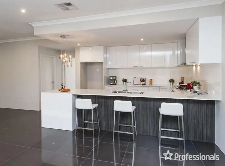 Fifth view of Homely house listing, 4 Horsenall Close, Ellenbrook WA 6069