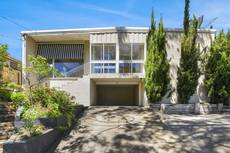 166 Tramway Parade, Beaumaris VIC 3193