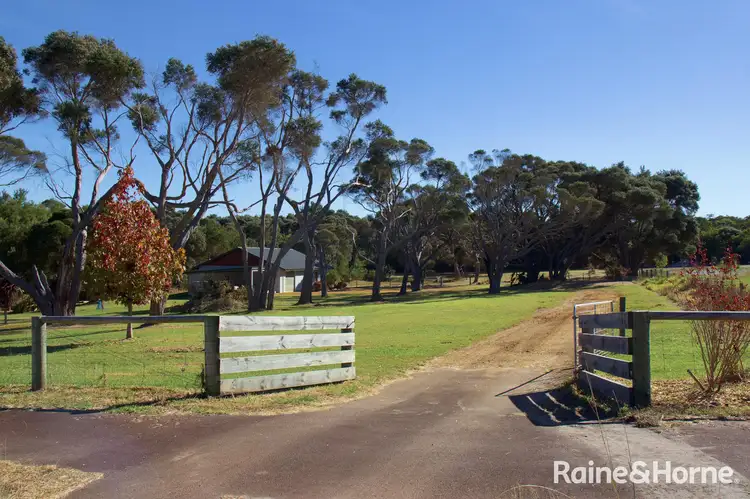 13 Triggerplant Loop, Hay WA 6333