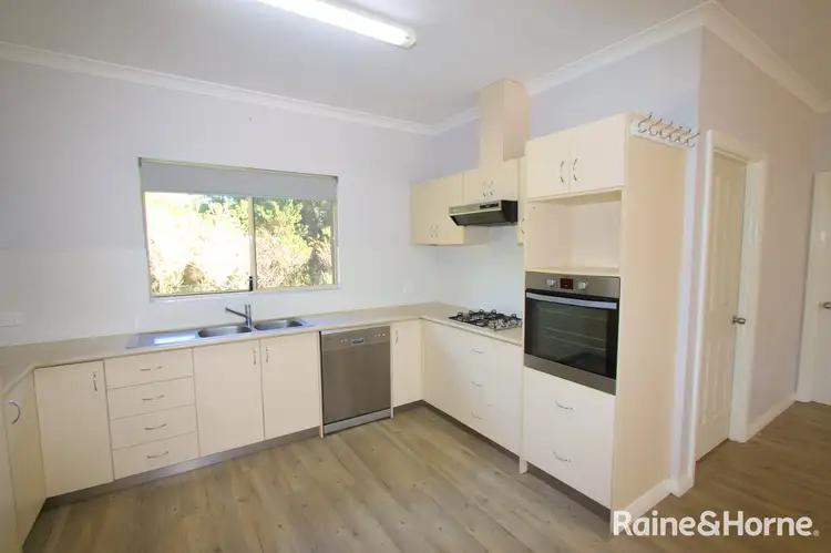 Seventh view of Homely house listing, 13 Triggerplant Loop, Hay WA 6333