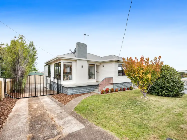 32 Nixon Street, Devonport TAS 7310