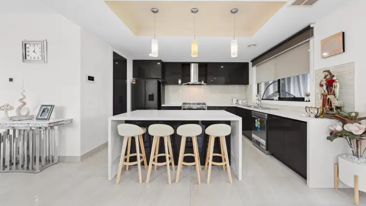 Fifth view of Homely house listing, 8 Hidden Close, Mickleham VIC 3064