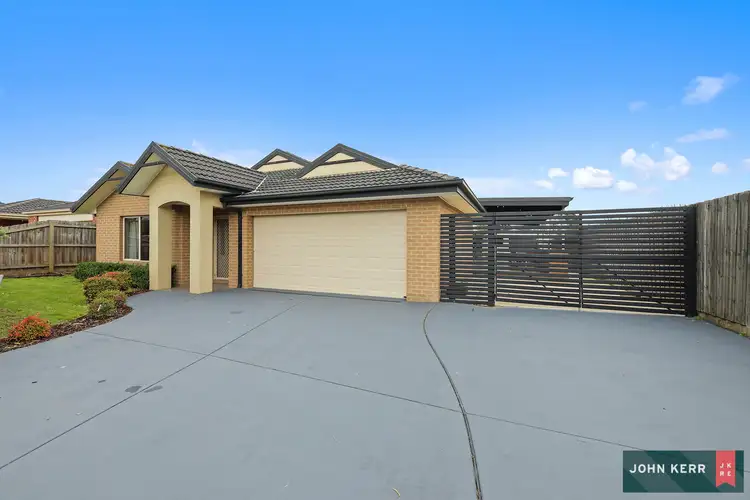 Second view of Homely house listing, 31 Vincent Boulevard, Trafalgar VIC 3824