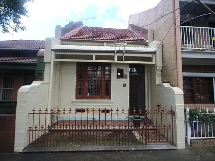 56 Kepos Street