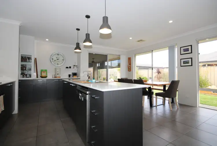 Seventh view of Homely house listing, 10 Binfield Street, Australind WA 6233