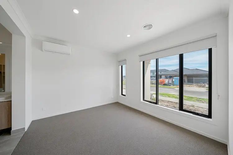 Fourth view of Homely house listing, 6 Thredbo Crescent, Clyde VIC 3978