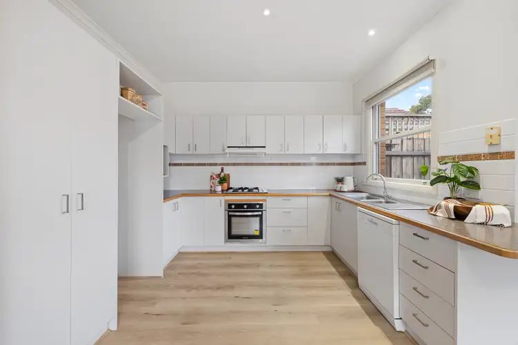 Fifth view of Homely house listing, 2 Nectar Mews, Knoxfield VIC 3180