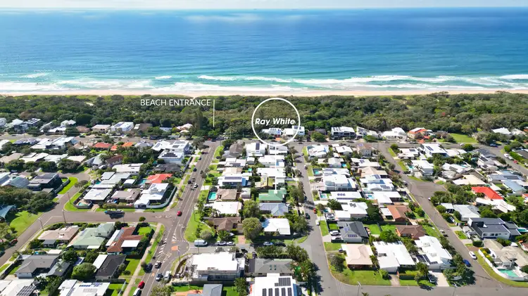 7 Bandaroo Street, Warana QLD 4575