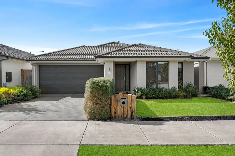 9 Simpson Circuit, Armstrong Creek VIC 3217