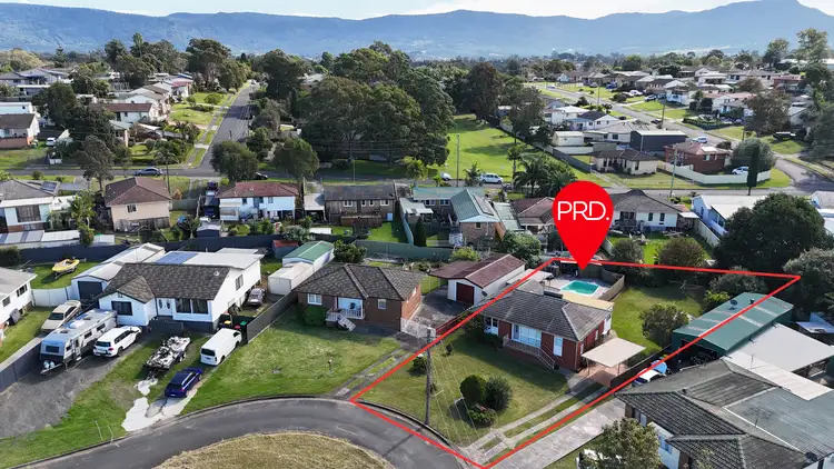 Third view of Homely house listing, 7 Kimbarra Crescent, Koonawarra NSW 2530