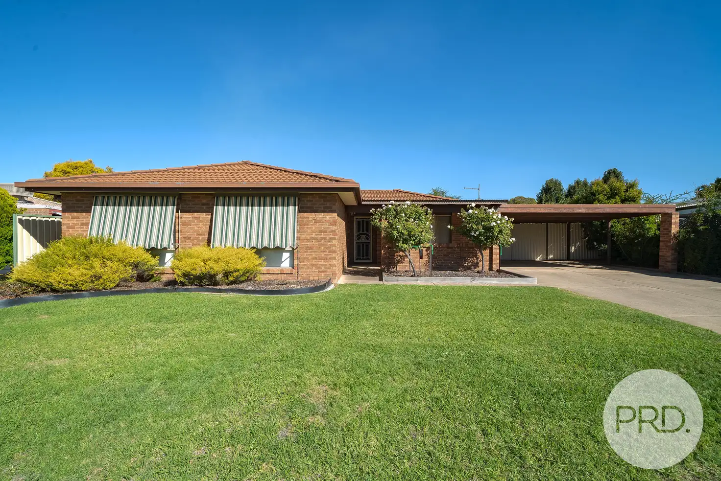 Main view of Homely house listing, 2 Tura Place, Glenfield Park NSW 2650