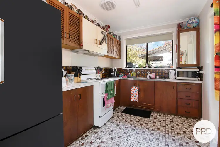 Fifth view of Homely unit listing, 1/31 Melrose Drive, Wodonga VIC 3690