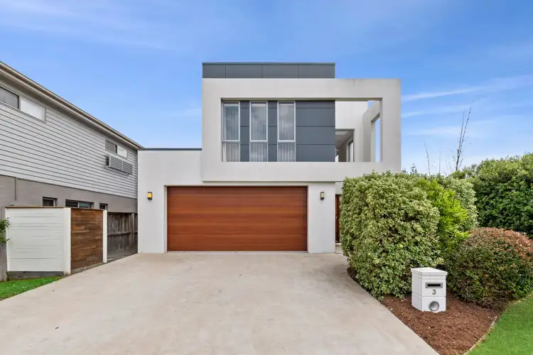 3 Bagarin Avenue, Tomakin NSW 2537