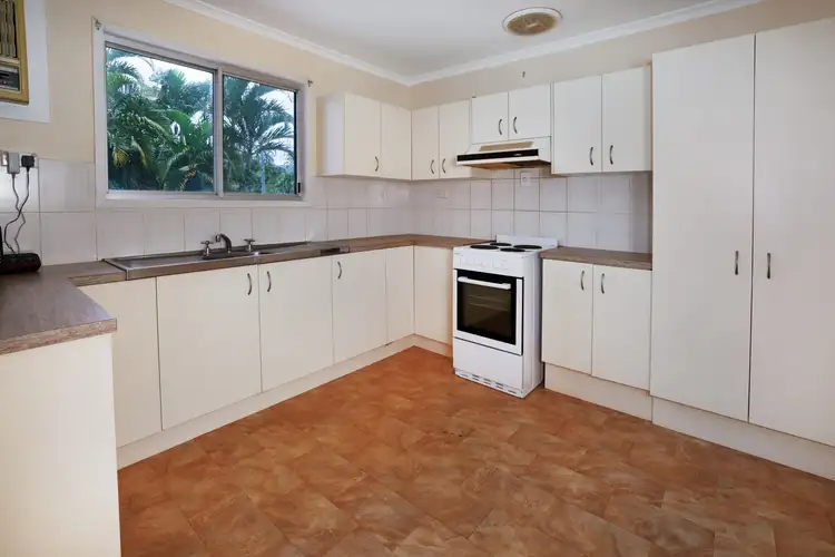 Third view of Homely house listing, 10 Awanui Place, Rasmussen QLD 4815