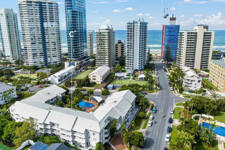 24/11 Breaker Street, Main Beach QLD 4217