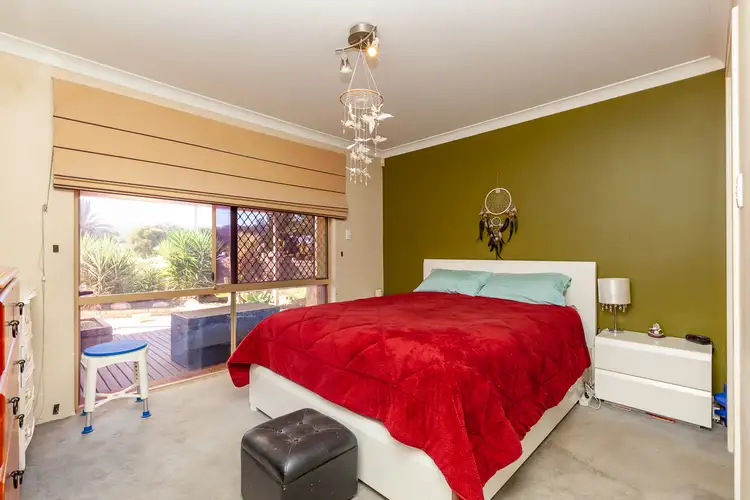 Sixth view of Homely house listing, 2 Argyll Close, Camillo WA 6111