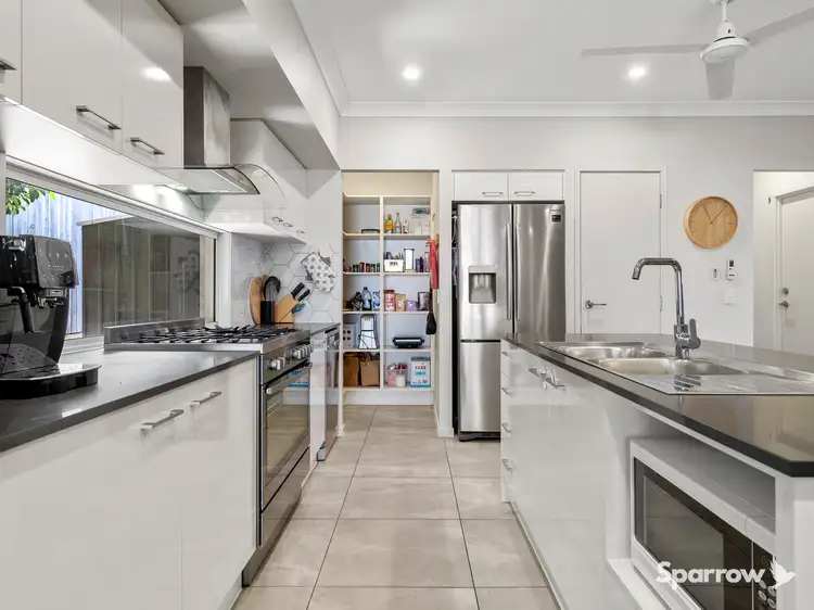 Fifth view of Homely house listing, 19 Rosella Drive, Bahrs Scrub QLD 4207
