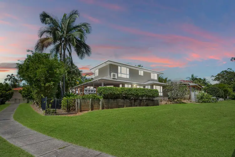 22 Garfield Terrace, Everton Hills QLD 4053