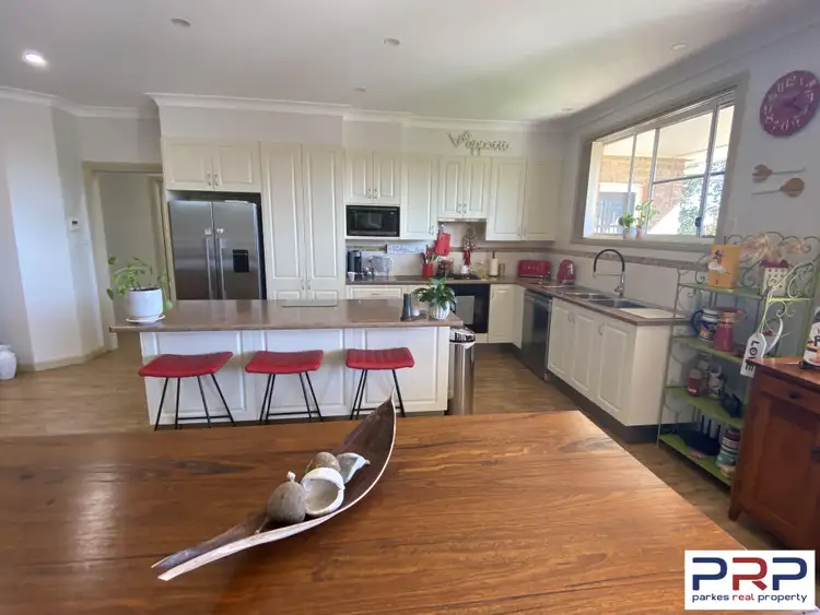 Seventh view of Homely house listing, 8 Glenburnie Close, Parkes NSW 2870