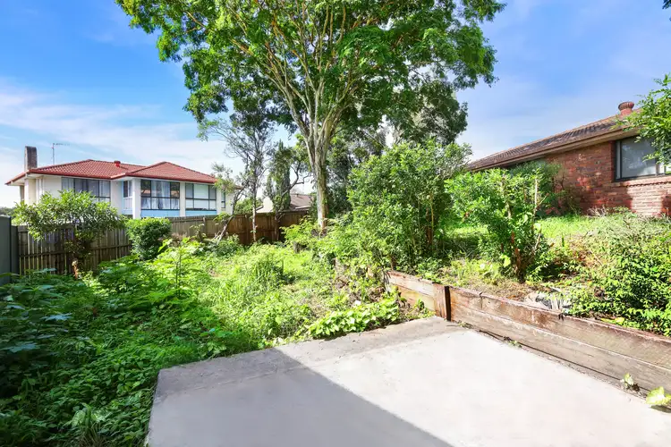 Fifth view of Homely house listing, 16 Foxhill Court, Carrara QLD 4211