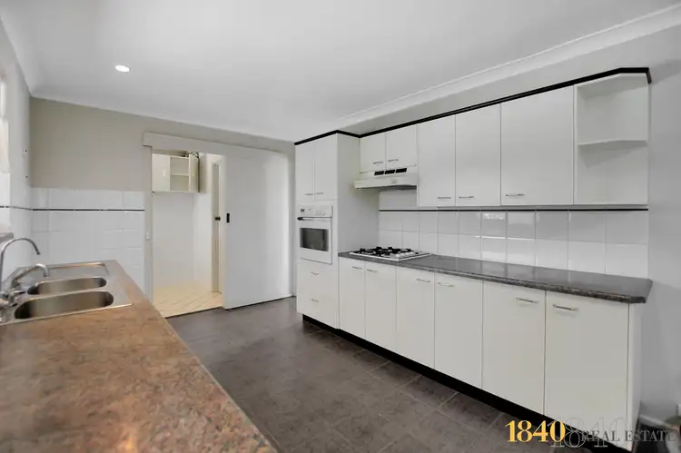 10 Vulcan Avenue, Modbury Heights SA 5092