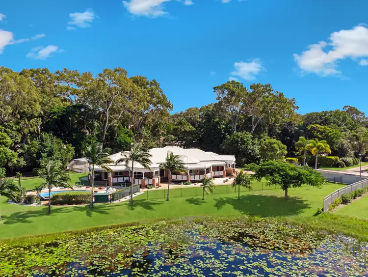 8 Caryota Court, Dundowran Beach QLD 4655