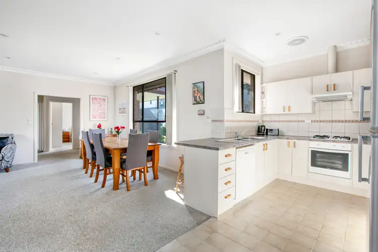 Fourth view of Homely unit listing, 2/5 Barry Street, Reservoir VIC 3073