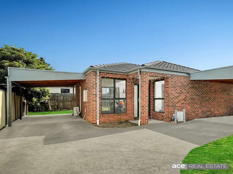 2/14 Thomas Street, Laverton VIC 3028