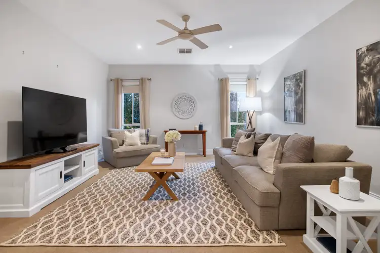 Fifth view of Homely house listing, 3 All Saints Court, Wodonga VIC 3690