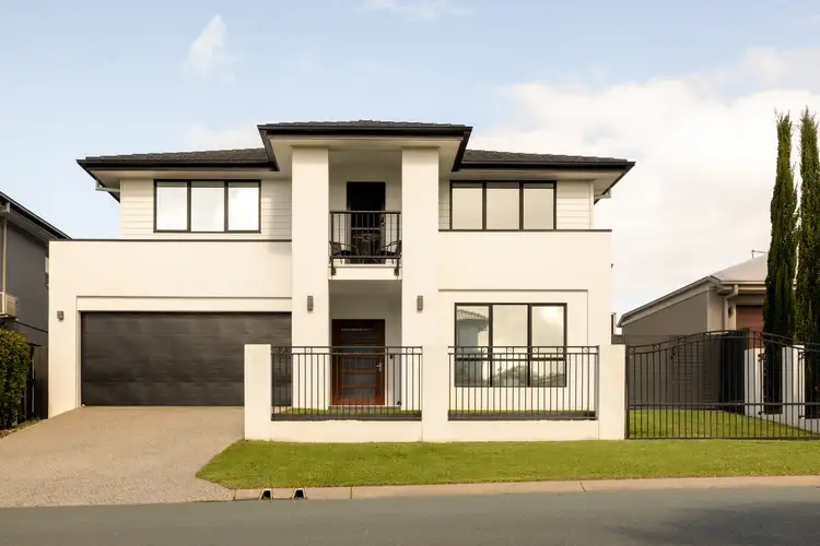 Second view of Homely house listing, 2 Lady Guinevere Circuit, Murrumba Downs QLD 4503