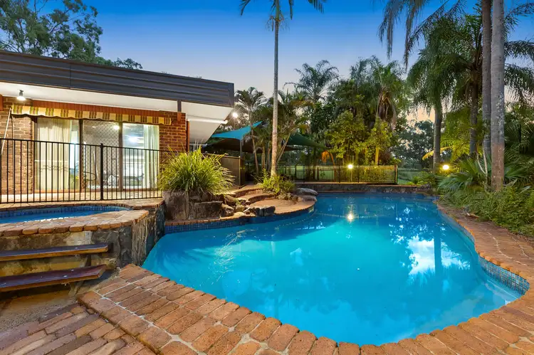 2 Candowie Crescent, Karana Downs QLD 4306