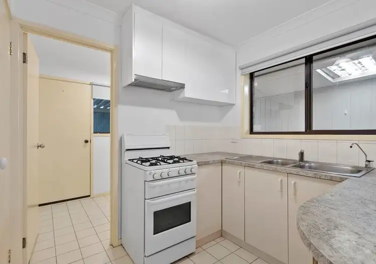 Fifth view of Homely house listing, 6 Beech Place, Hallam VIC 3803
