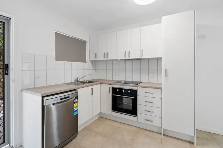 Fifth view of Homely apartment listing, 1/42 William Parade, Fairfield QLD 4103